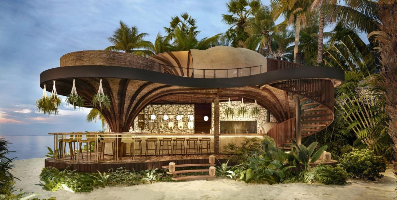Best Historic Resorts for Solo Travelers in 2025