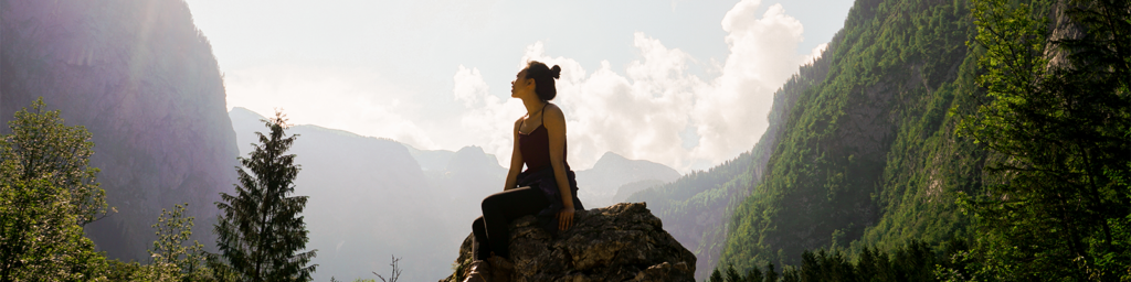 Best Historic Resorts for Solo Travelers in 2025